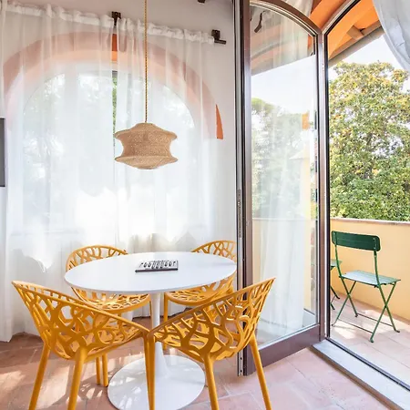 Exclusive With Garden And Parking, Deluxe In Ferienhaus